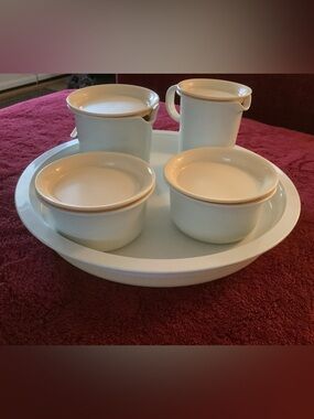 Vtg Tan & White Tupperware Sugar & Creamer Jam Containers, Lazy Susan & Spoons